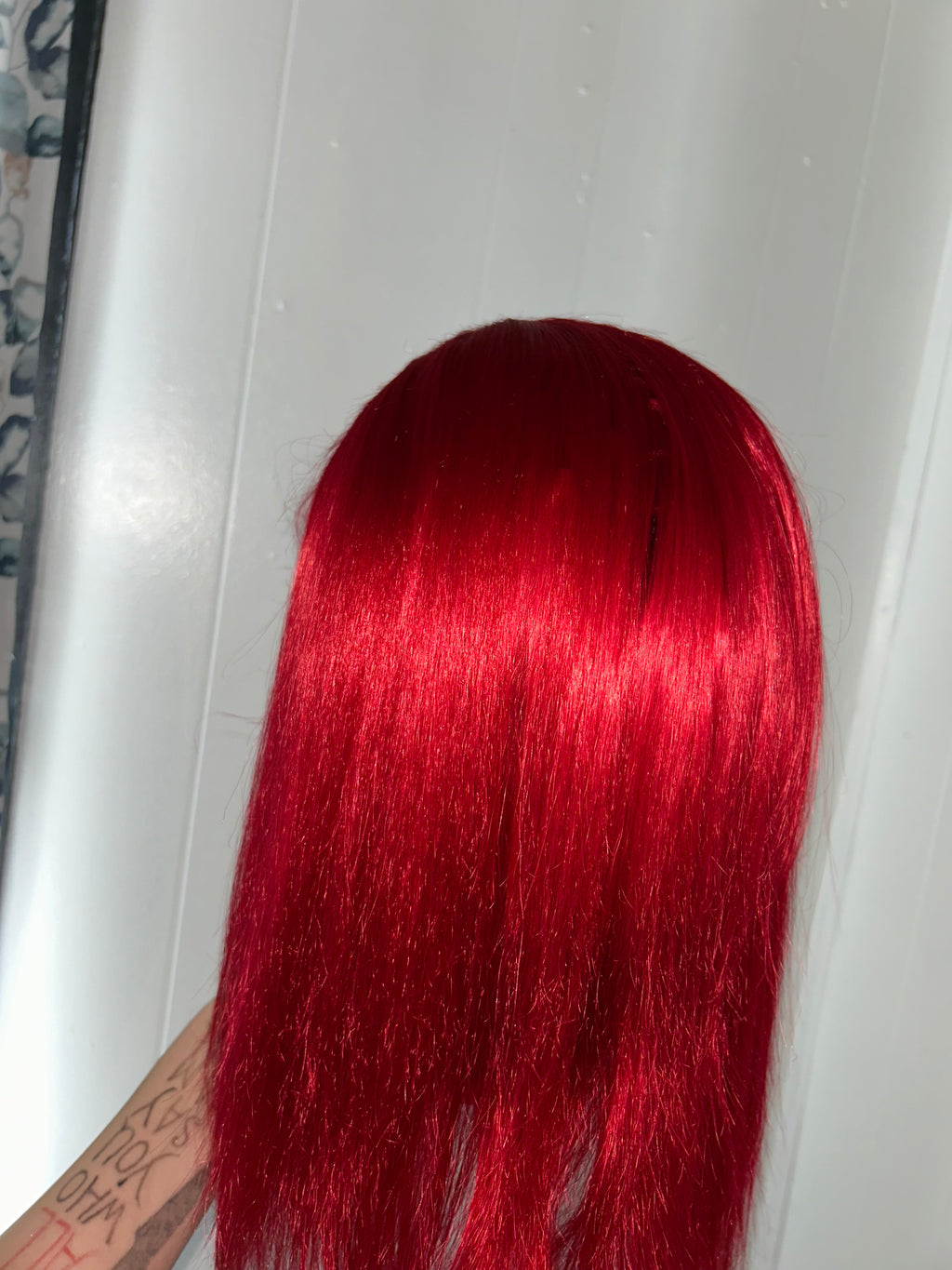 Straight red 18in